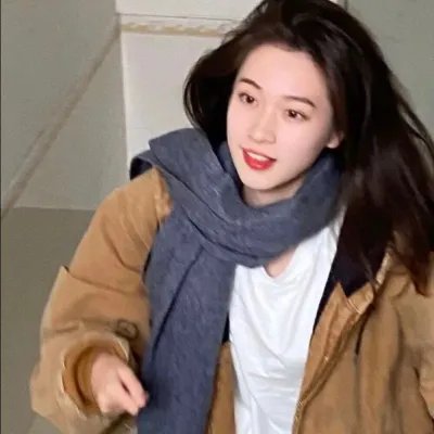 窗外有蓝天